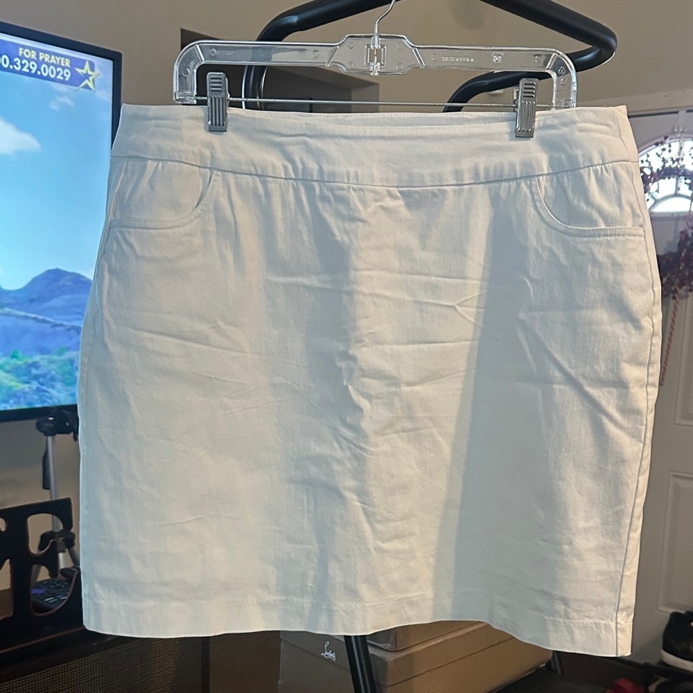 Lulu-B White Mini Skirt